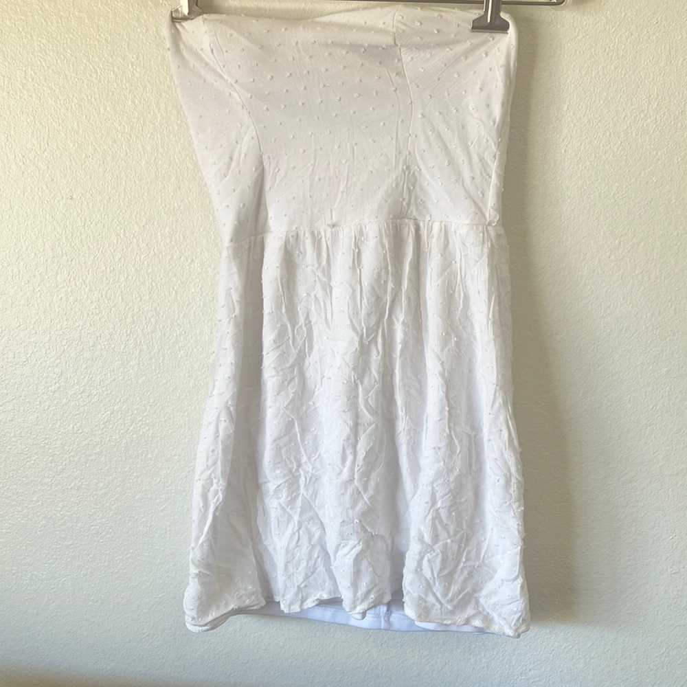 FINAL MARKDOWN Charlotte Russe strapless Swiss dot dress medium